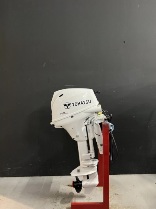 Tohatsu 20 HP EFI Powertilt